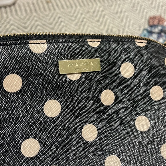 KATE SPADE vintage polka dot crossbody - Picture 2 of 5